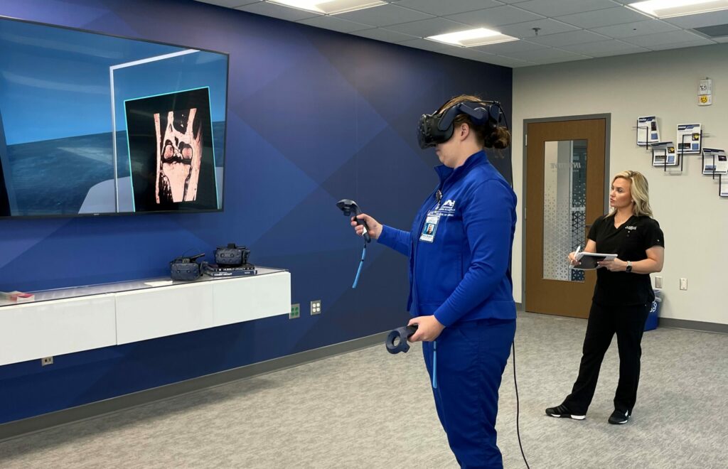 UAH student using Clarus Viewer Trainer